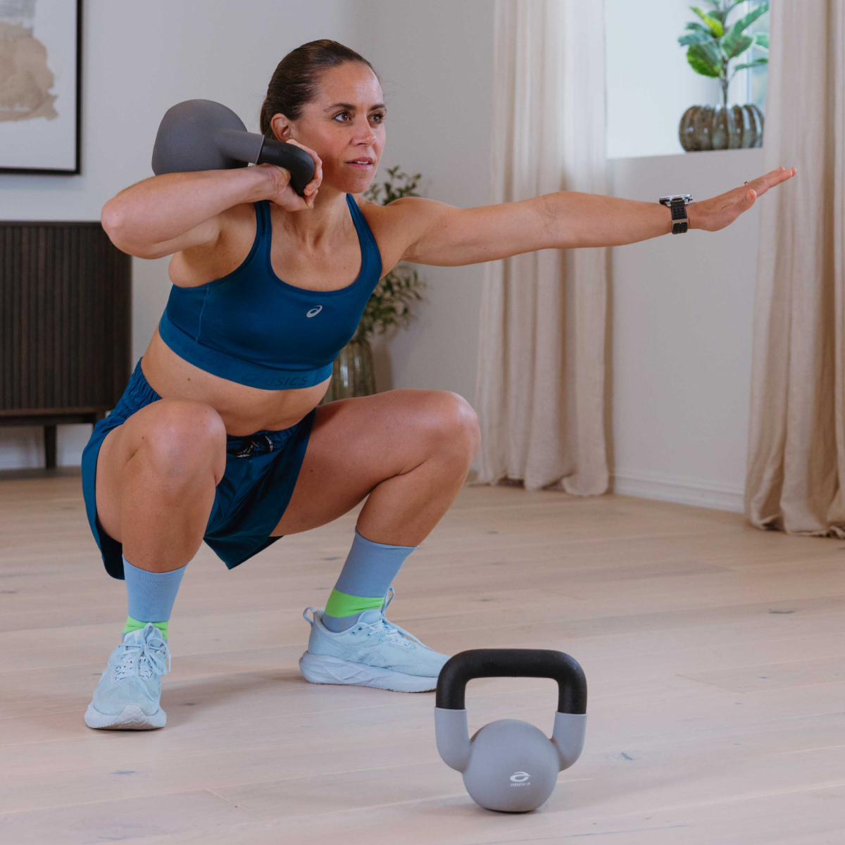 abilica-kettlebell-covered-fonte-8-kg-n-opr-ne image 4