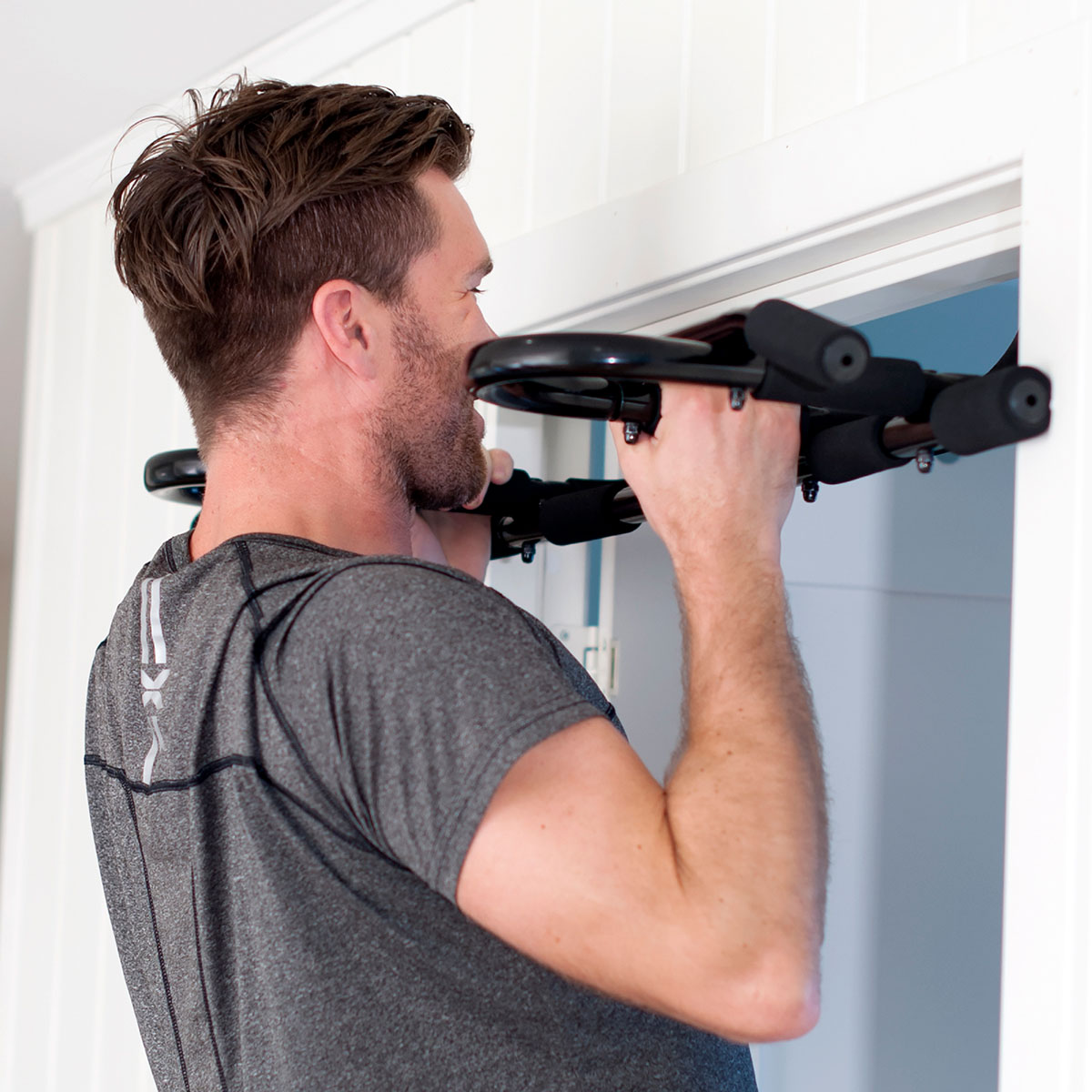 abilica-doorgym-advanced-barre-traction-porte-sans-vis-100-kg image 3