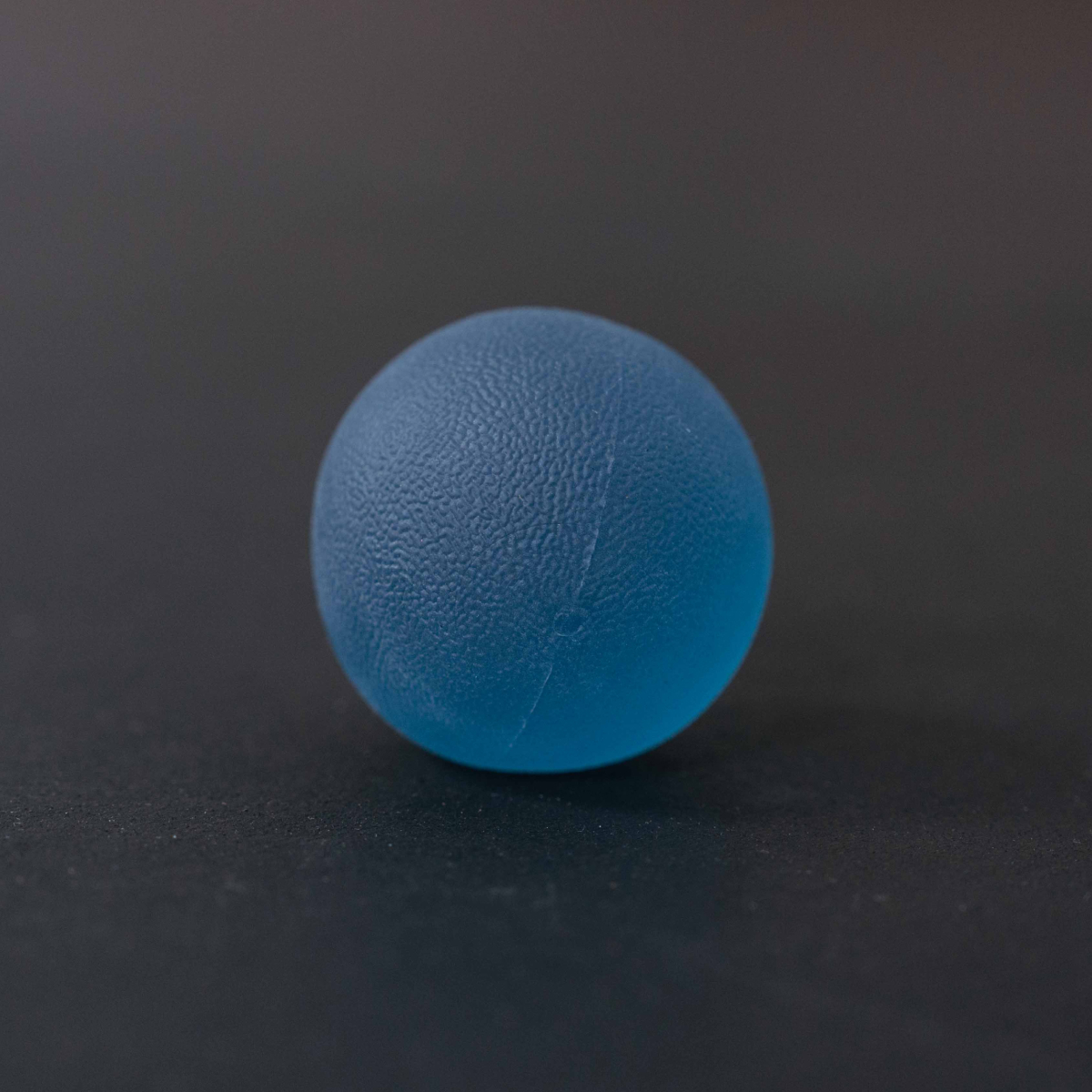 abilica-treningsballer-softgrip-balle-main-5-5-cm image 3